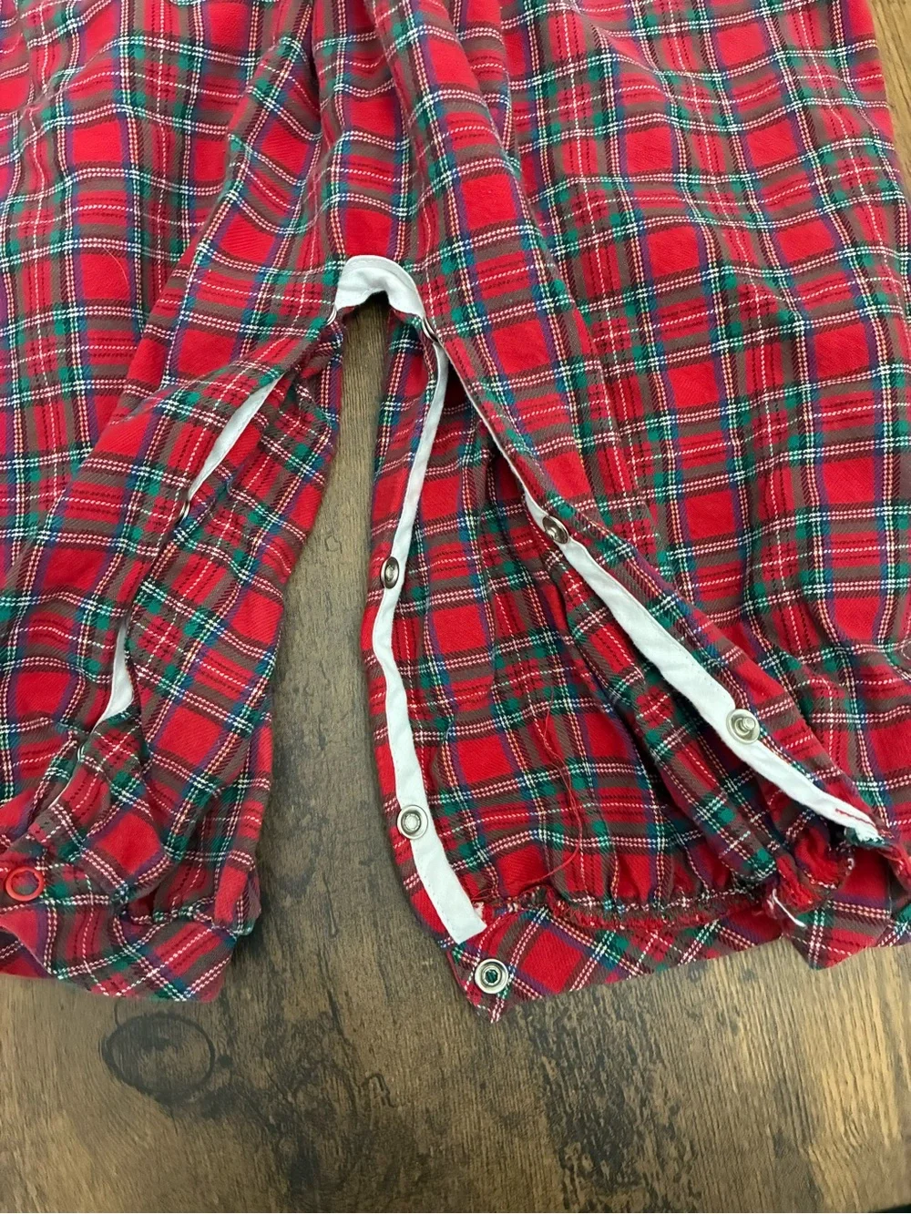 Vintage Buster Brown Christmas Plaid Girl’s 24 Month Romper